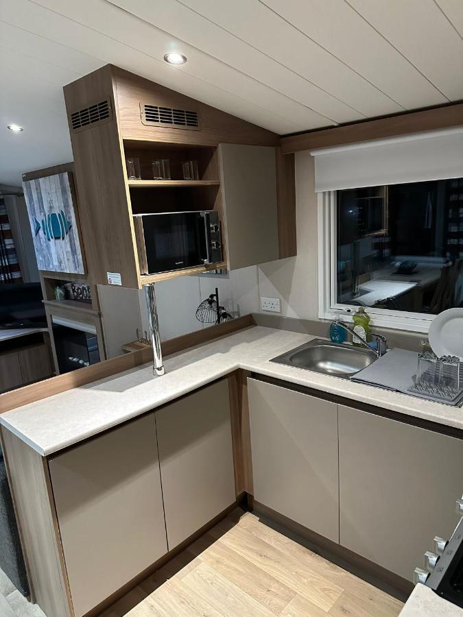 Luxurious 6 Berth Swift Bordeaux On Lyons Robin Hood Rhyl Vila Meliden Exterior foto